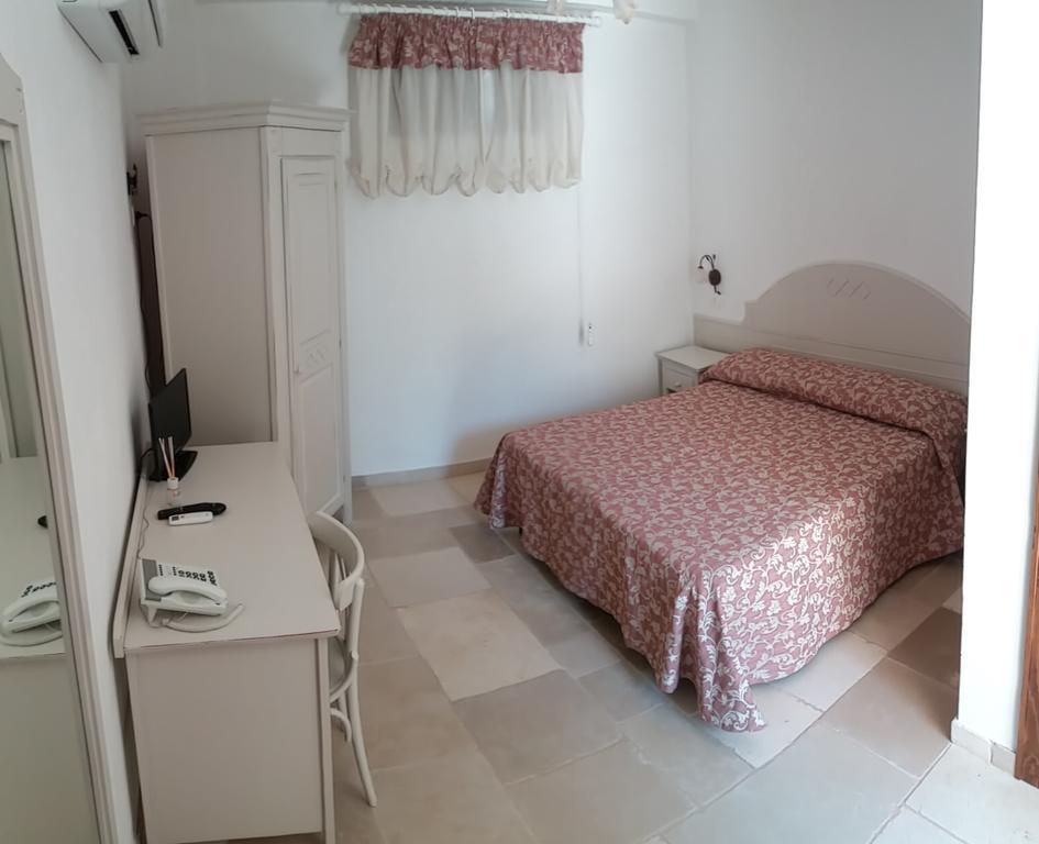 Masseria De Michele Montalbano  Extérieur photo